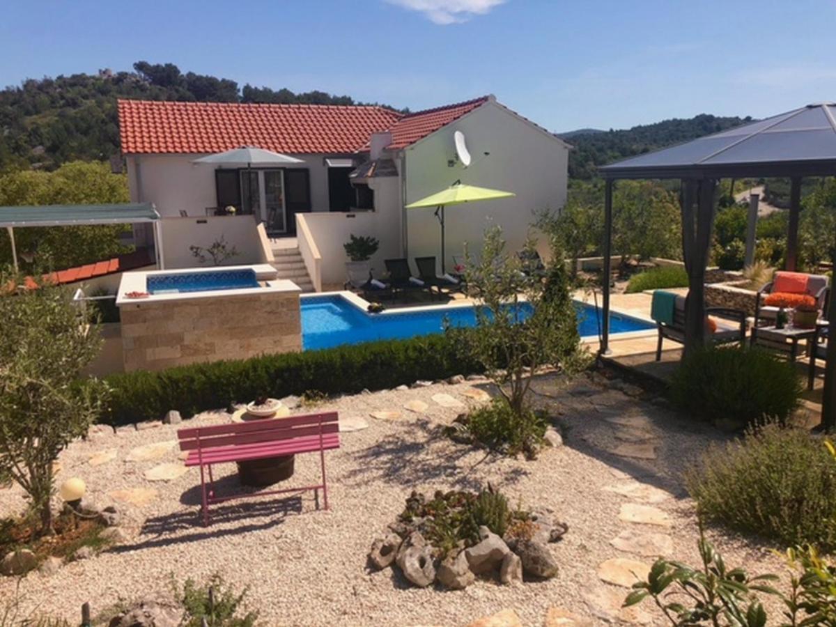 Dračevica Holiday Home Ela מראה חיצוני תמונה
