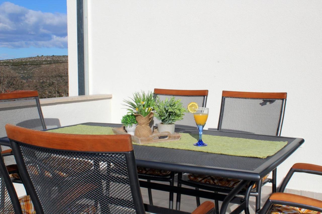 Dračevica Holiday Home Ela מראה חיצוני תמונה