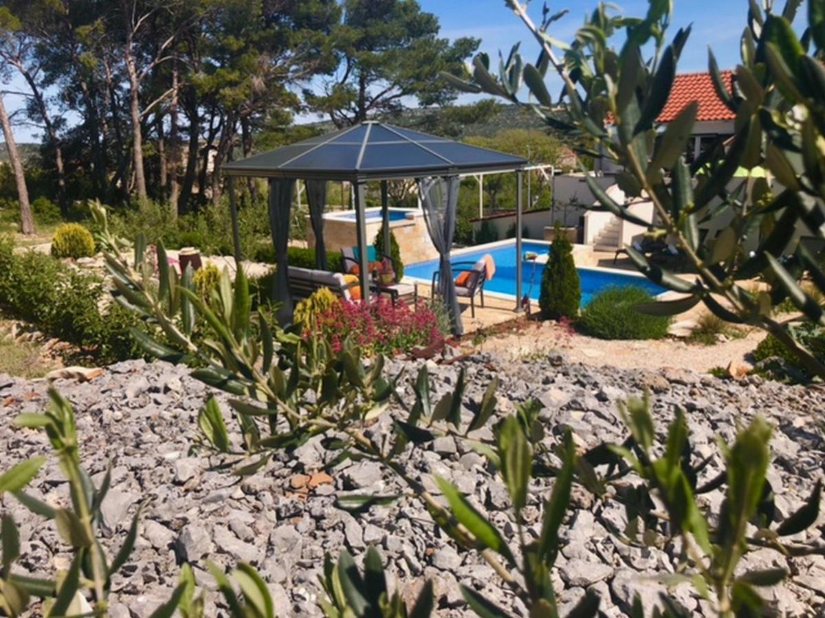 Dračevica Holiday Home Ela מראה חיצוני תמונה